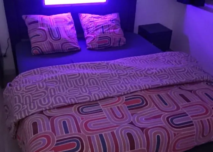 Lägenhet Parking Privé cosy 50m2 avec spa et jardin *