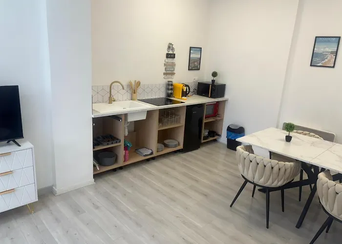 Parking Prive Cosy 50m2 Avec Et Jardin